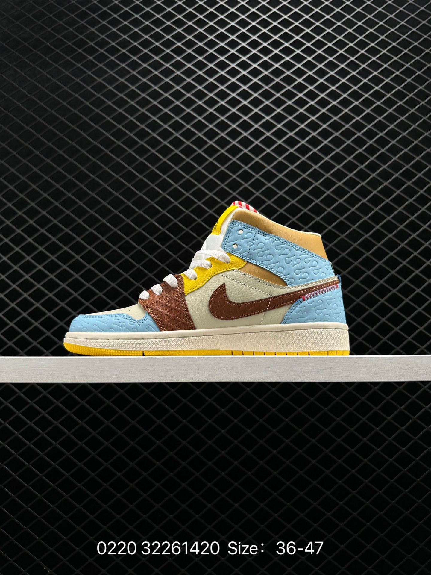 Air Jordan 1 Mid “Red and Black”